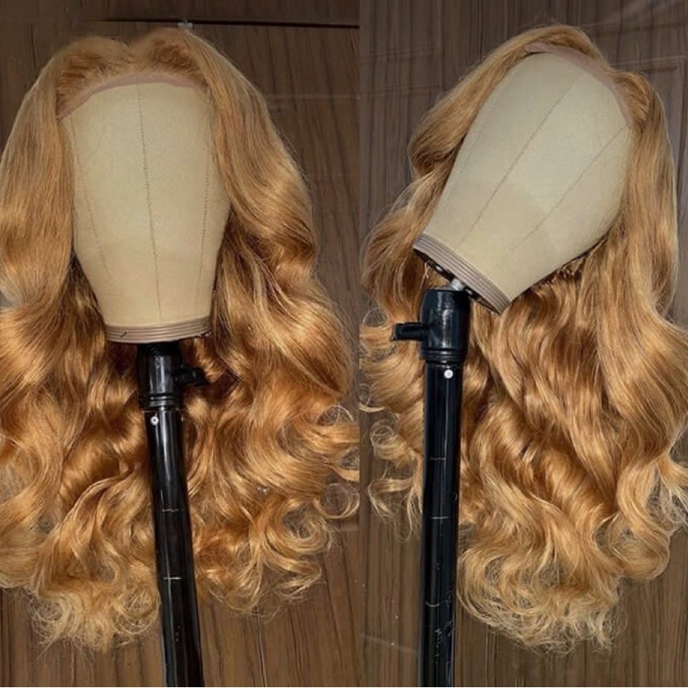 Full Lace Wig Blonde Color 613 180 density 100% human hair no mesh no use